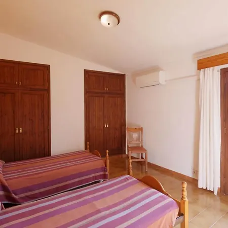 Holiday home Moragues